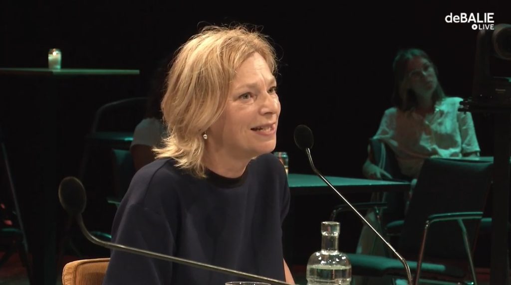 Tzum | Nieuws: Joost de Vries gaat naar de Volkskrant, chef boeken