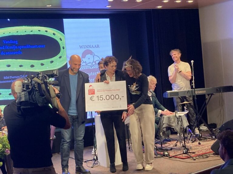 Tzum | Nieuws: Bibi Dumon Tak en Annemarie van Haeringen winnen de