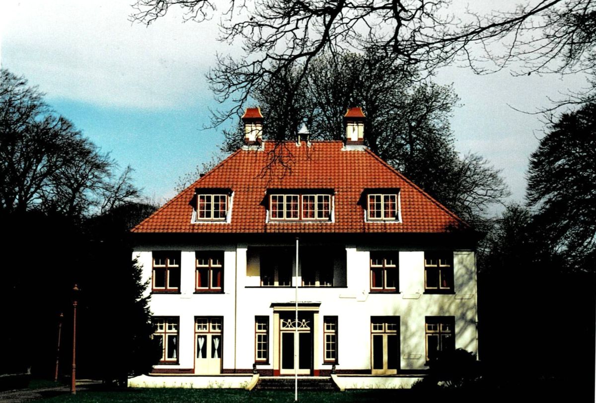 Schrijversbiotopen: Jan Arends en De Pauwhof in Wassenaar